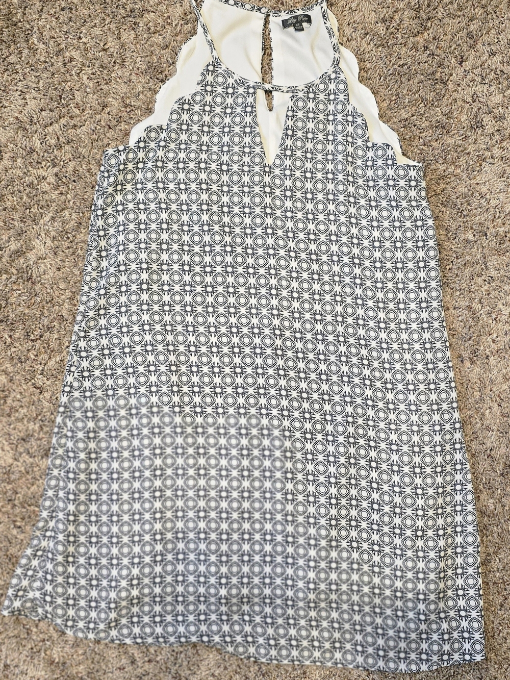 Lily Rose White/Black Lined Midi Dress